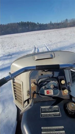 1970 Evinrude Skeeter Vintage Snowmobile with working reverse.#vintagesnowmobile #evinrude