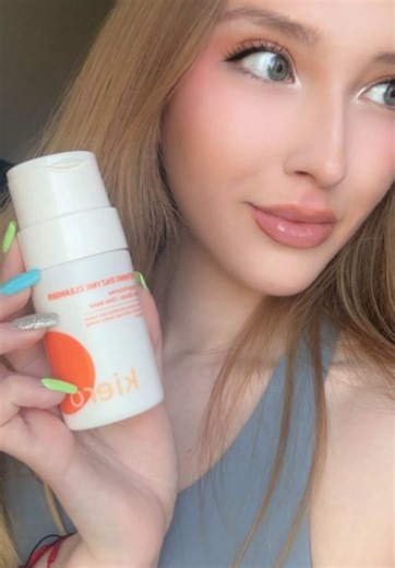 Discover Kiero's Refining Enzyme Cleanser for Skincare