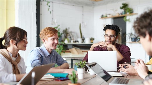 Mentoring adalah Pendampingan, Kenali Manfaatnya untuk Karier