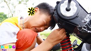 Colors for Children to Learn with Truck Transporter Toy Street Vehicle | Awesome For Kids