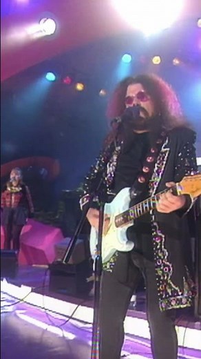 'I Wish It Could Be Christmas Everyday' Jools Holland & Roy Wood live FULL VIDEO ‪@JoolsHolland‬