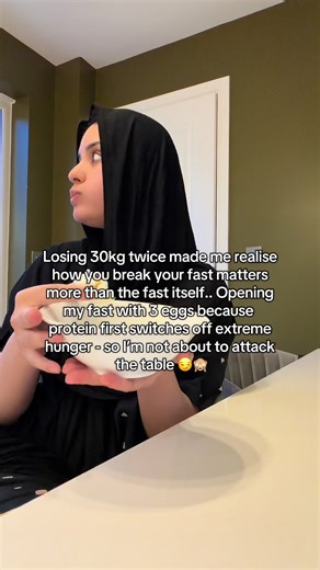 The Best Way to Break Your Fast: Dates, Water, and Protein