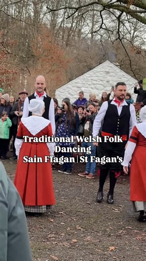 Alice on Instagram: "Traditional Welsh folk dancing at St Fagans National Museum of History. #welshheritage #welshdance #folkdance #folkdancer #Wales #stfagans"