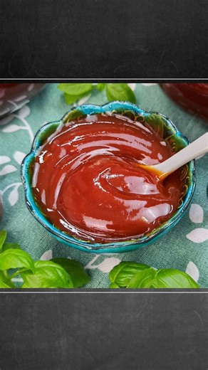 Reteta de pasta, dulceata sau gem de macese, dulce acrisor, perfect pentru clatite sau prajituri. Ingrediente: • 1 kg macese • 500 g zahar • 50 ml zeama de lamaie | Video Retetele Mihaelei