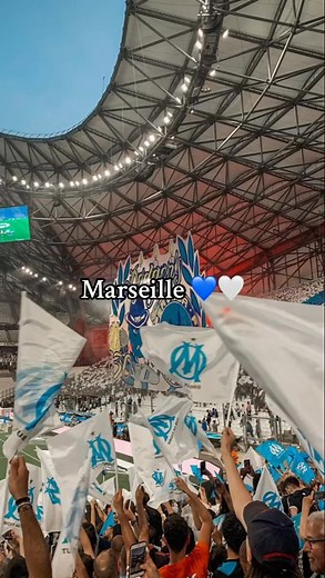 Ce chant mythique 😍💙🤍 #TeamOM #ChantMarseillais | Supporters de L'OM