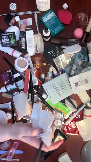 Embrace Minimalism: Decluttering Your Makeup Collection