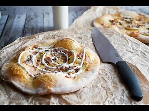 Pizza Med Vesterhavsost, Champignon Og Bacon