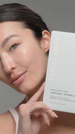 Meet the NEW Power Mask – formulated with 5 powerhouse hydrators to keep moisture on lock for a plump, glass-skin glow. | NuFACE