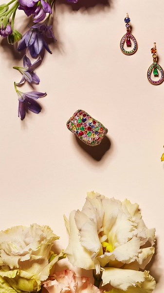 🌷Celebrating spring with all that sparkles✨ #Fabergé #FineJewellery #Spring