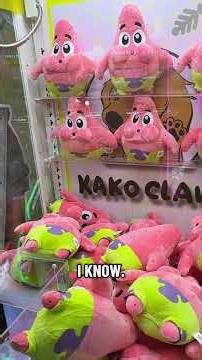 Winning a #patrick on a #clawmachine at #kakoclaw ‪@KakoClaw‬