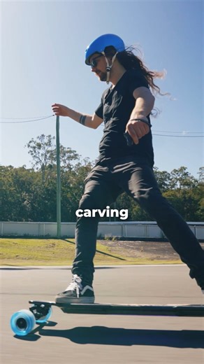 Too stiff, you lose the flow. Too loose, you risk the washout. The Supercarve trucks’ dual kingpin setup gives you deeper, smoother turns. Just start with two threads showing and fine-tune from there. #evolve #electric #skate #skateboard #evolveskateboards #esk8 #supercarve #trucks #carving #esk8life #ridesmooth #boardtips #evolvelife #rideevolve | Evolve Skateboards