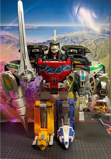 Mega Dragonzord: Mighty Morphin Power Rangers Unleashed