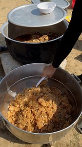 Suji Ka Halwa | Attock Wedding Lunch Program | Sweet Halwa | Pakistani Foodies .TV