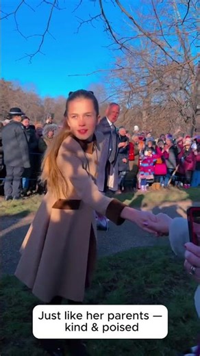 Princess Charlotte Sweetly Greets Well-Wishers — A Little Princess with a Big Heart 💙