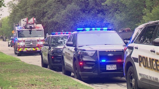 Woman critically injured, husband arrested after stabbing near downtown San Antonio, police say