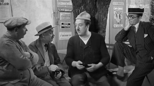 Le film marque la rencontre légendaire entre Marcel Pagnol et Raimu, et s’inspire d’une histoire vraie entendue dans un village provençal. Pagnol avait écrit le rôle du boulanger sur mesure pour Raimu, convaincu que personne d’autre ne pourrait donner autant d’humanité à ce personnage. Fun fact : pour la scène où le chat ne revient pas, Pagnol dut tourner plus de 20 prises avant que le félin accepte enfin de « jouer » correctement son rôle ! | Les Meilleures Scènes