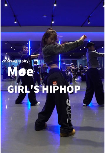 Girl's Hip Hop Dance Class at Noa Dance Academy