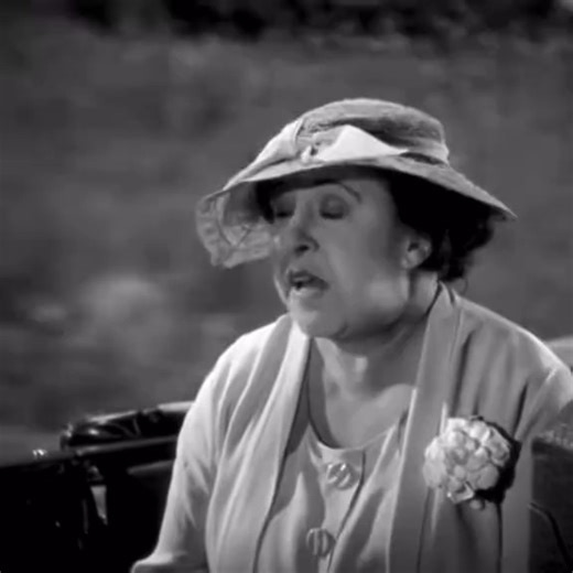 Laurel and Hardy’s cameo in Charley Chase’s film ‘On the Wrong Trek’ (... | Classic Comedy