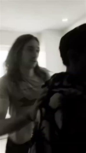 ‘Ruby Red’ out now on all streaming platforms #guitar #alternativerock #newmusic #grungerock