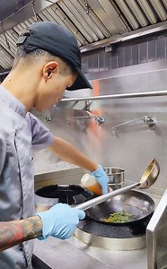 101K views · 1.7K reactions | Being a chef isn't just a job. #cheflife #hilights #reels #chef #powerful #trending #cook #trendingnow | Thomas Chef | Facebook
