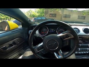 How to Automatically Lock or Unlock Doors in Ford Mustang VI (...