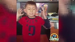 22K views · 76 reactions | Un gran invento para los orejones.  | La guasanga | Facebook