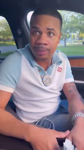 887K views · 20K reactions | Fellas stay woke they got pics and videos of us curled up on sleep mode  #comedy #shaderoom { #wshh | Dyon Brooks | Facebook