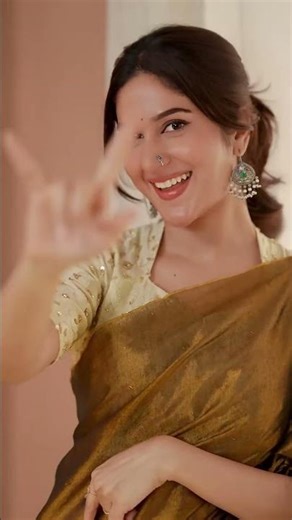 Beads Sequins A Queen s Glow premium party wear sarees 1080P