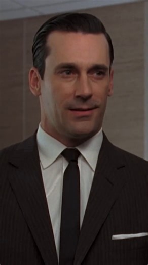 💼Don Draper ist Meister seines Faches: der Werbebranche - und der Manipulation. Dieser Ruf macht dem mysteriösen Kreativdirektor aber nicht nur Freunde. Denn die aufblühende Werbeindustrie im New York der 1960er Jahre ist knallhart… Alle Staffeln der Kultserie findet ihr unter ➡️ “Mad Men”. Jetzt auf arte.tv: so.arte/MadMen | Arte