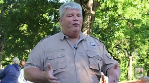 We're in the field with biologist, and we're banding Canada geese! We'll find out how the geese are captured, the science behind the bands, and why exactly this work is so important to migratory birds and goose hunting in general! #geese #hunting #conservation #kentucky #goose | Kentucky Afield