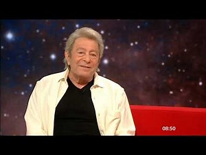 JEFF WAYNE War of the Worlds tour with Brian Cox interview 2025