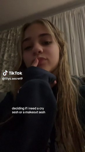 dont mind how i look no majeup!!