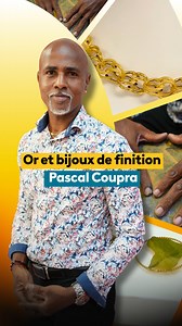 ✨ De l’or, Pascal en a dans les mains et au bout des doigts. Joaillier de génération en génération, il a su s’adapter aux mutations du métier. 🚴🏽‍♀️ Sur la route du Tour cycliste de Guyane, nous rencontrons des artisans passionnés. 🚦Troisième étape : Sinnamary. Formé à l’École du Louvre, Pascal Coupra fait revivre l’âge d’or de la joaillerie au cœur du pays des savanes. 🔗 Découvrez la série Les Mains du Tour sur notre site. À chaque étape : un lieu patrimonial, un artisan, un regard sensible
