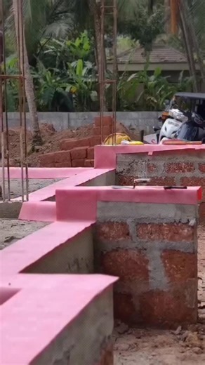 Jeyash Senthil Kumar on Instagram: "How DPC Works? | Damp Proof Course Explained Many Indian homes face wall dampness and paint damage due to missing or failed DPC. #constructions#dreamhome #coimbatore"