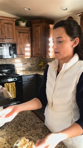 Honey butter popcorn?! Yea pleas! This is the perfect sweet and salty treat and so easy and fast to make! Be sure to grab the big bag of popping corn! #cedarcityutah #southernutahsmallbusiness #utahhoney #cedarcityfood #localhoney #rawhoney🐝 | Heritage Hive Honey Shoppe