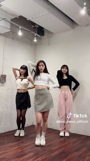 TWICE Cheer Up Dance Cover Compilation