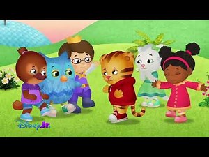 Daniel Tiger's Neighbourhood: Theme Song & Credits - Season 1 - Season 7 Version (Disney Jr. Airing)