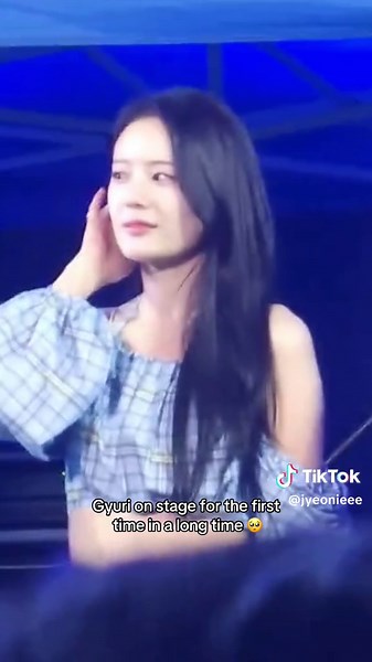 Gyuri's Electrifying Performance at Akaraka Festival (YONSEI) with Cheer Up Kdrama Cast