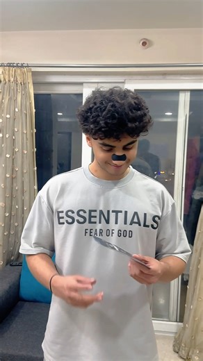 PureFlow on Instagram: "Model Tries on PureFlow. Instantly open up your nostrils! 🙂‍↔️🫁👃 #deepbreathing"