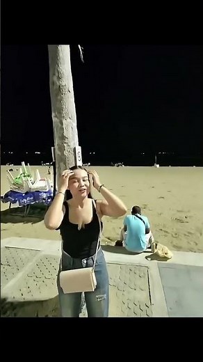 100% Ladies on the Beach 😳🏖️