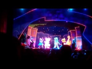 Sesame Street Live Cant Stop Singing Rhythm Is Gonna Get You