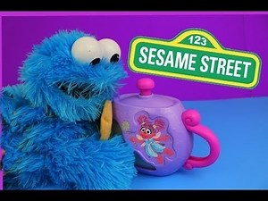 Sesame Street Cookie Monster and Come 'N Play Abby Cadabby Tea Party Tea Set