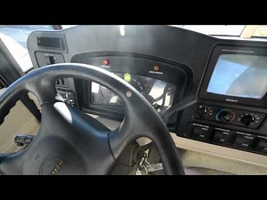 2003 Winnebago Brave 32V