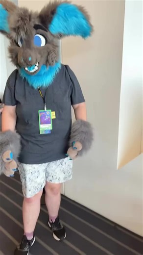 Me and @OSHA the Seabunny :3 after Anthrocon last year! #furrycommunity #furry #anthrocon2025 #angeldragon #seabunny