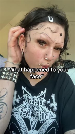 Like wowwwww your sooo funnnyyyyy 😐🫤😑 aw so ur a fucing dumbass, cuz u dont know what the things in my face are called. #notfunny #lame #annoying #stupid #boring find a new pick up like idk u just uncreative