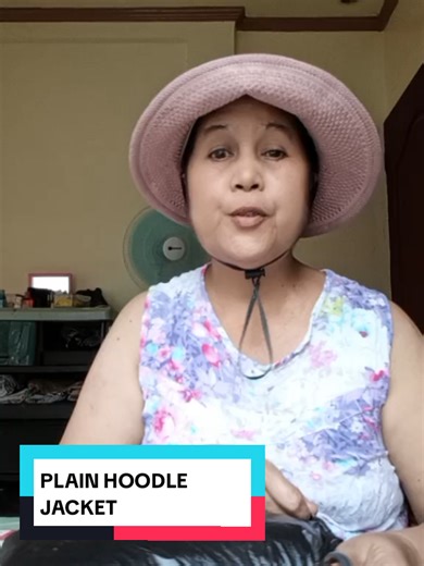 Discover the Style of the Plain Hoodle Jacket