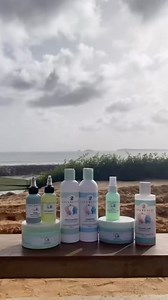 1.9K views | Golden hour 朗 Retrouvez nos produits sur notre site www.yafabeauty.com au @jardindelaparfumerie au Point E ou en ville à la @parfumeriemokader.dkr. Vous pouvez également nous joindre au +221775311060 pour l’Afrique et au +33 7 52 27 82 76 pour l’Europe 朗❤️ | Magic_hairlove | Facebook