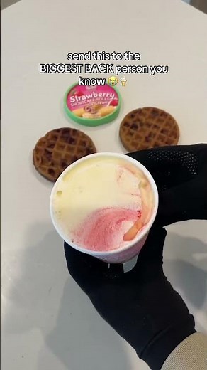 Strawberry shortcake ice cream and chocolate chip cookies makes the perfect snack