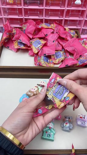 27K views · 769 reactions | Nikki Karen’s order3D lucky game#orderpacking #packingorders #asmr #luckybags #3D | Your fav clips | Facebook