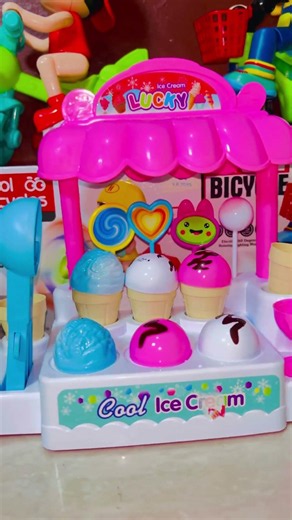 Mau beli es krim 🍡🍡🍡